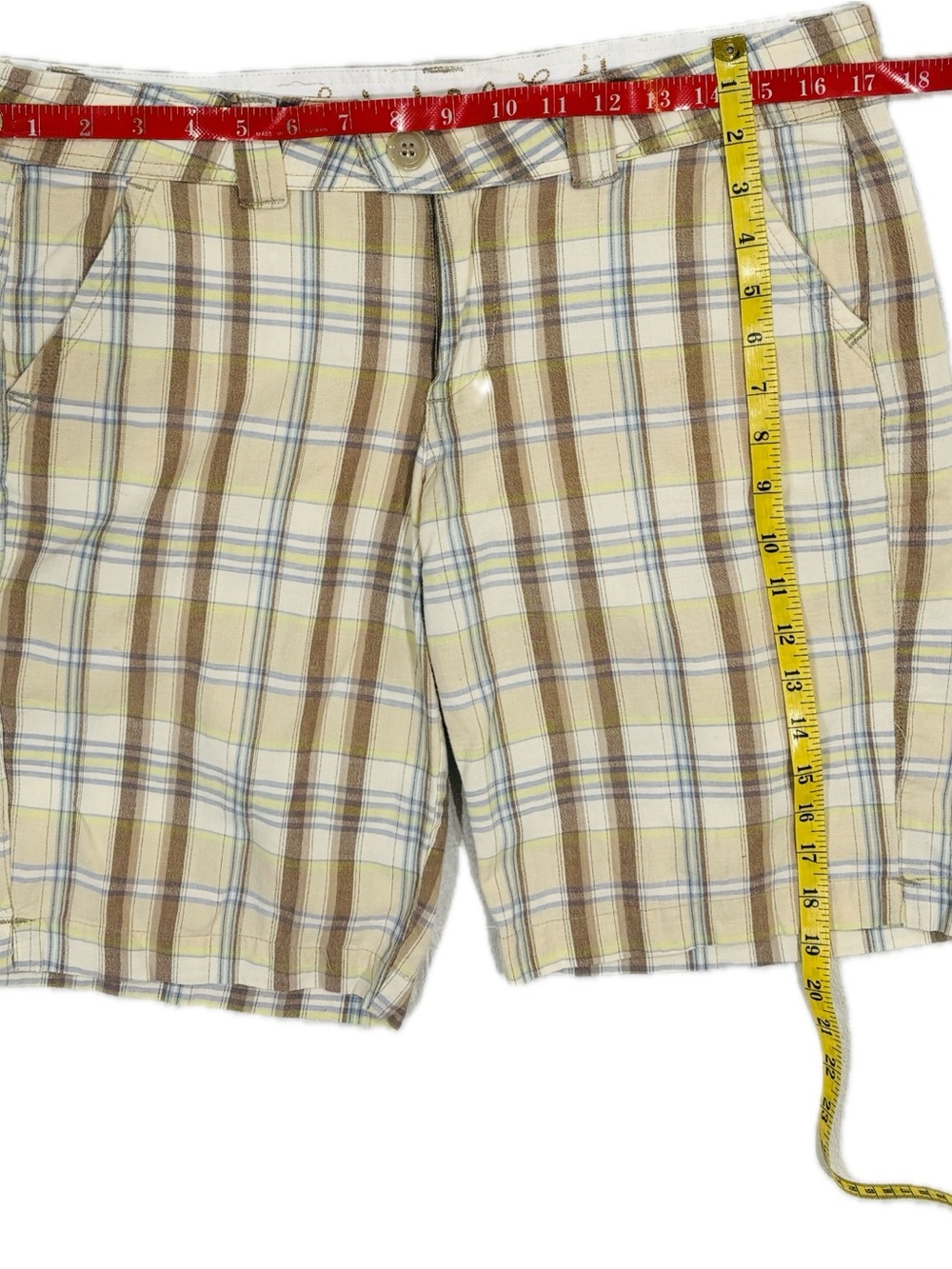 Junior's Plaid Bermuda Shorts — Size 11 - Picture 2 of 8